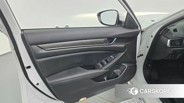 Honda Accord 10th Generation id 4415062 из Кореи 16
