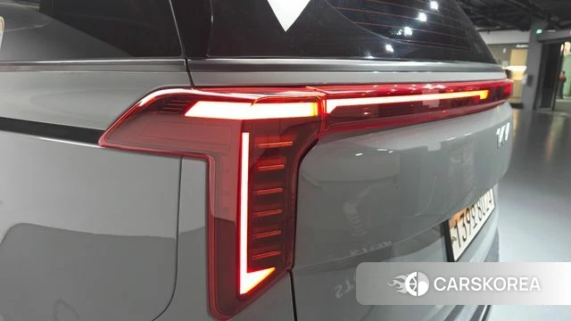 Kia The New Carnival 4th Generation id 4548966 из Кореи 16