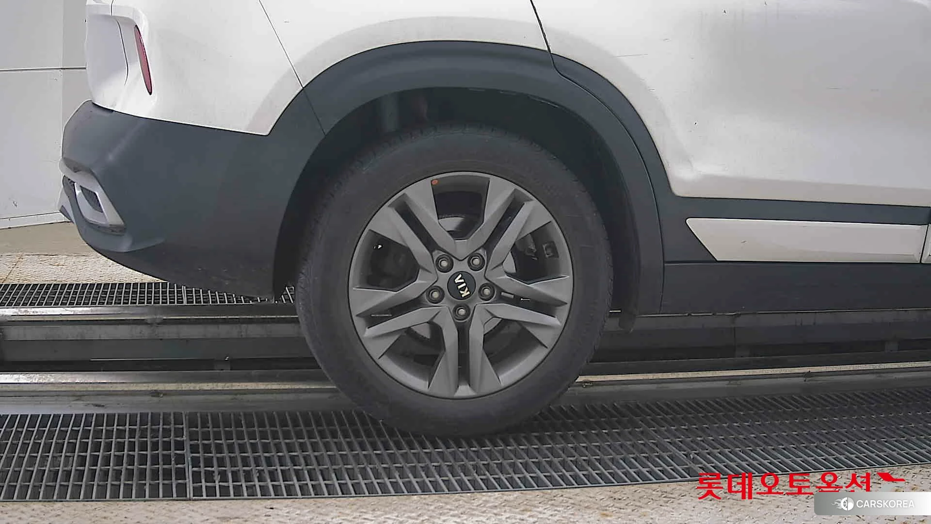 Kia Seltos id 4504350 из Кореи 16