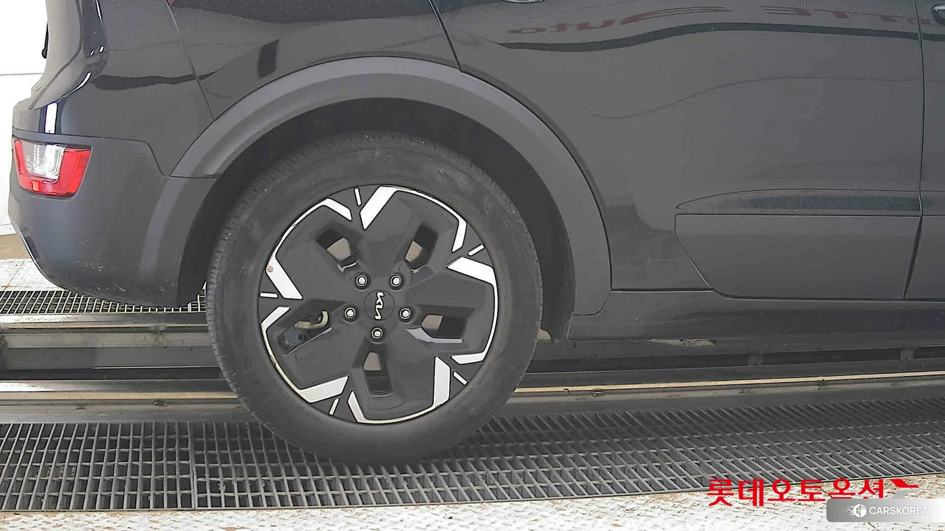 Kia Niro EV id 4902404 из Кореи 16