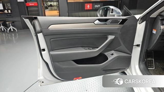Volkswagen Arteon id 4755303 из Кореи 16