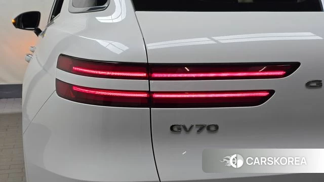 Genesis Electrified GV70 id 4641307 из Кореи 16