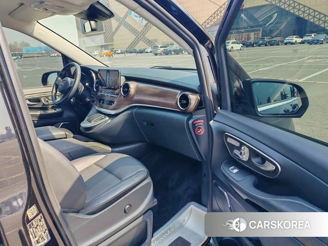 Mercedes-Benz V-class id 4257861 из Китая 16