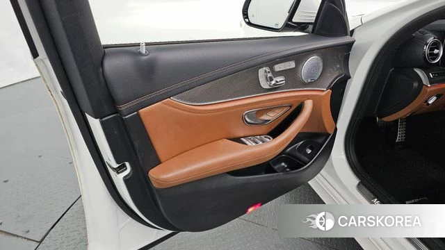 Mercedes-Benz E-Class W213 id 4318405 из Кореи 16