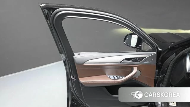 BMW X4 (G02) id 4906540 из Кореи 16