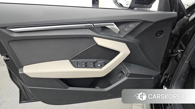 Audi A3 (8Y) id 4571809 из Кореи 16