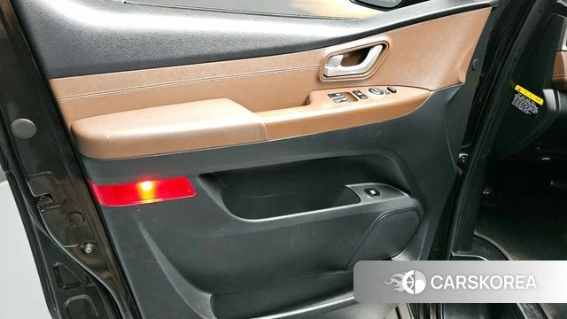Hyundai The New Grand Starex id 4325854 из Кореи 16