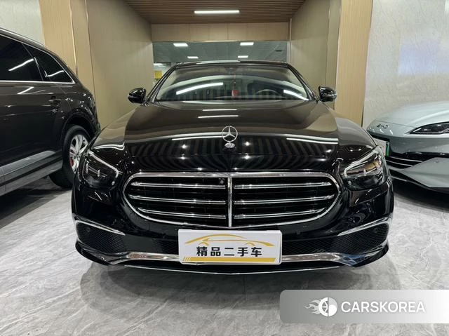Mercedes-Benz E-class id 4299687 из Китая 16