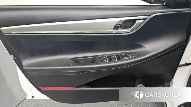 Hyundai The New Grandeur IG id 4637656 из Кореи 16
