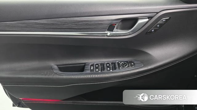 Hyundai The New Grandeur IG id 4324493 из Кореи 16