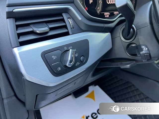 Audi A4L id 4259178 из Китая 16