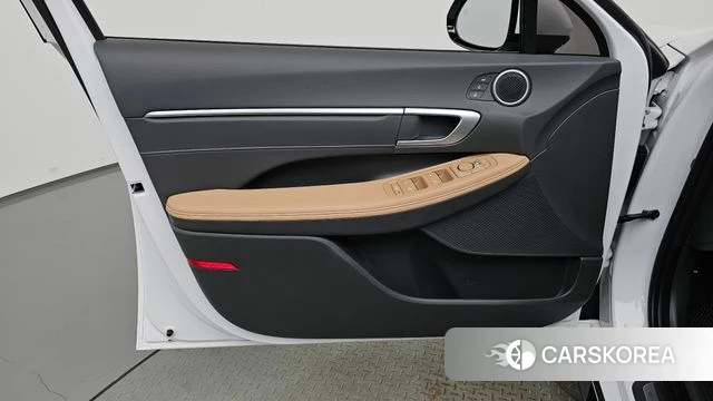 Hyundai Sonata D Edge Hybrid (DN8) id 4879361 из Кореи 16