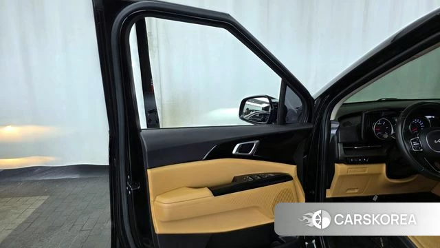 Kia Carnival 4th generation id 4309666 из Кореи 16