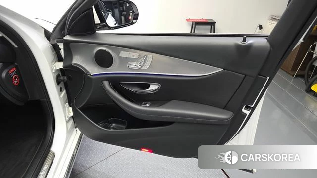 Mercedes-Benz E-Class W213 id 4642894 из Кореи 16