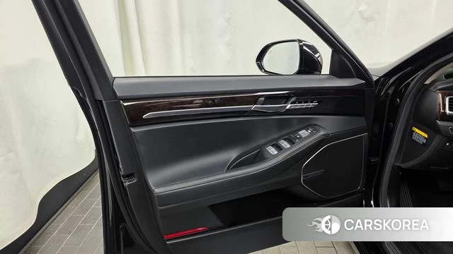 Genesis G90 id 4424627 из Кореи 16