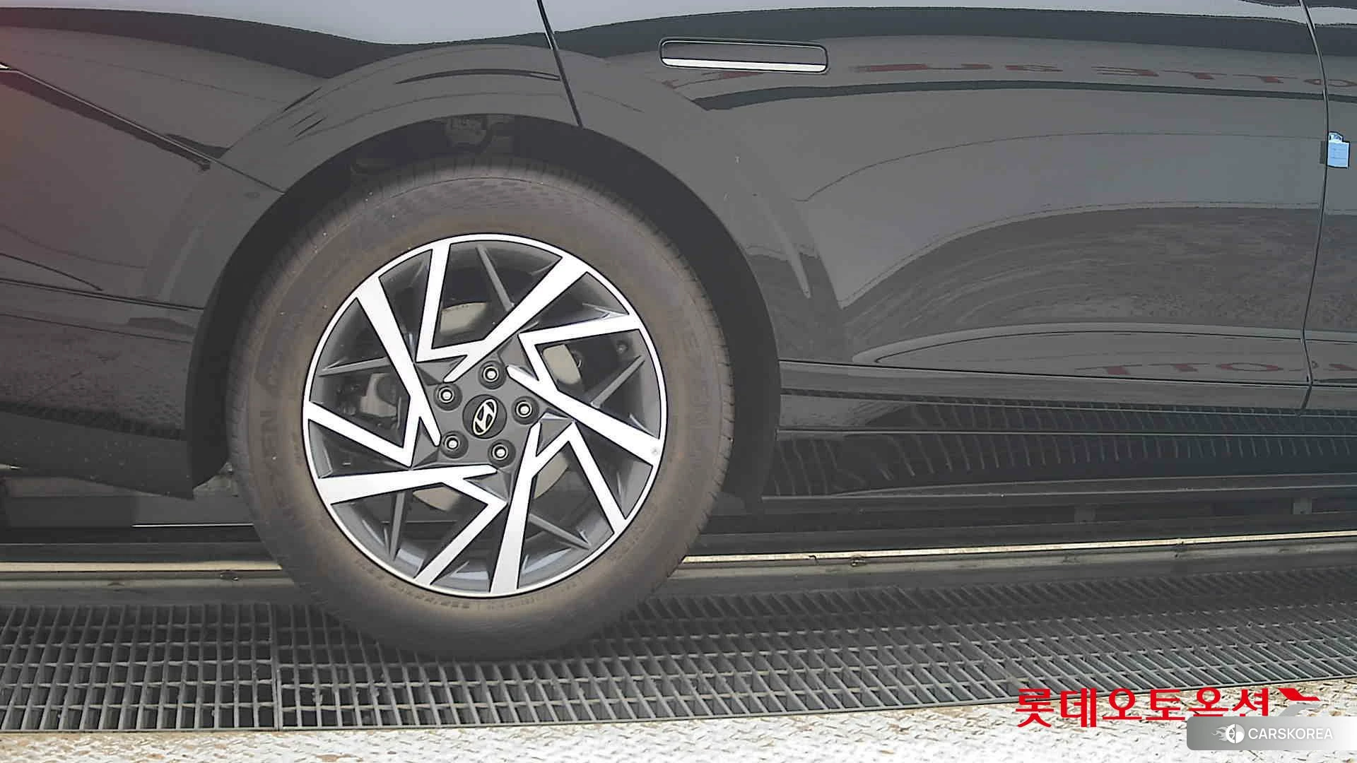 Hyundai Grandeur Hybrid id 4679307 из Кореи 16