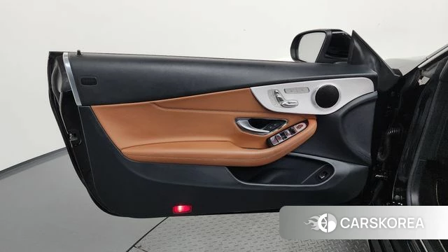 Mercedes-Benz C-Class W205 id 4693479 из Кореи 16