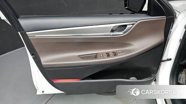 Hyundai The New Grandeur IG id 4284529 из Кореи 16
