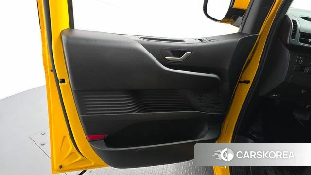 Hyundai Staria id 4248322 из Кореи 16