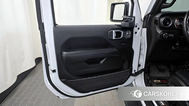 Jeep Wrangler (JL) id 4292971 из Кореи 16