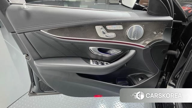 Mercedes-Benz E-Class W213 id 4542976 из Кореи 16