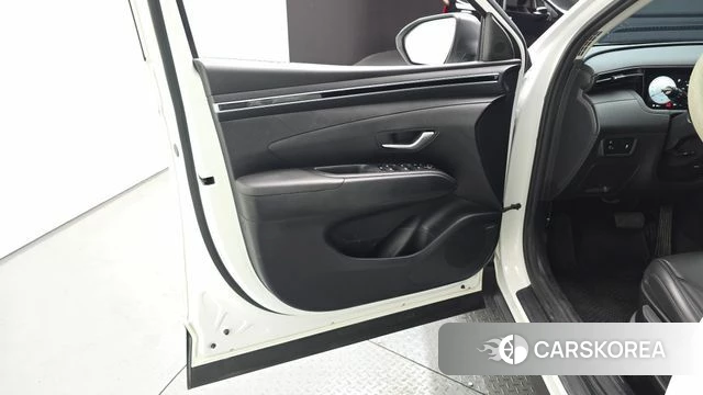 Hyundai Tucson (NX4) id 4591919 из Кореи 16