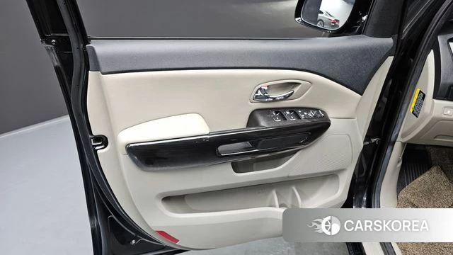 Kia The New Carnival id 4605425 из Кореи 16