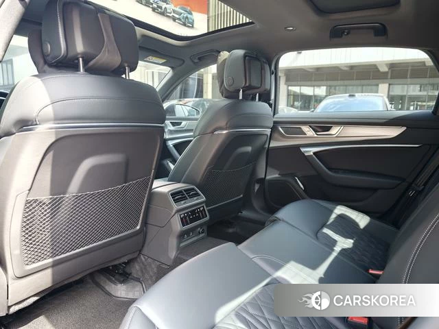 Audi A6L id 4265934 из Китая 16