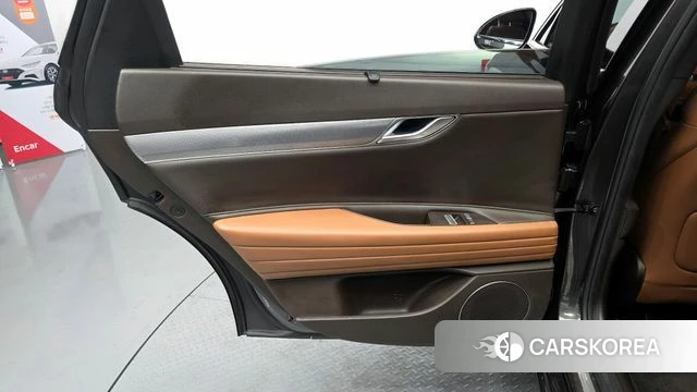 Genesis G80 (RG3) id 4195472 из Кореи 16