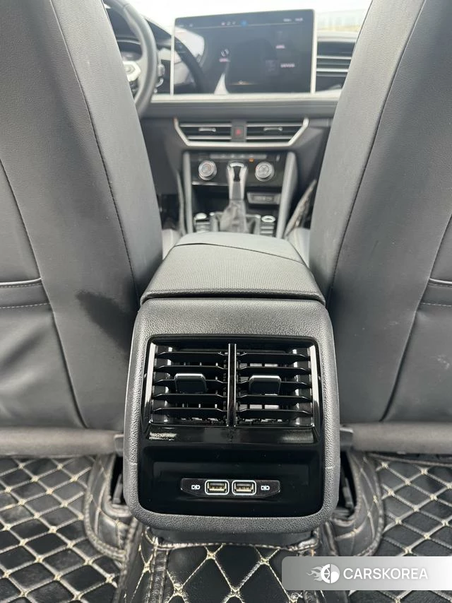 Volkswagen Sagitar id 3908008 из Китая 16