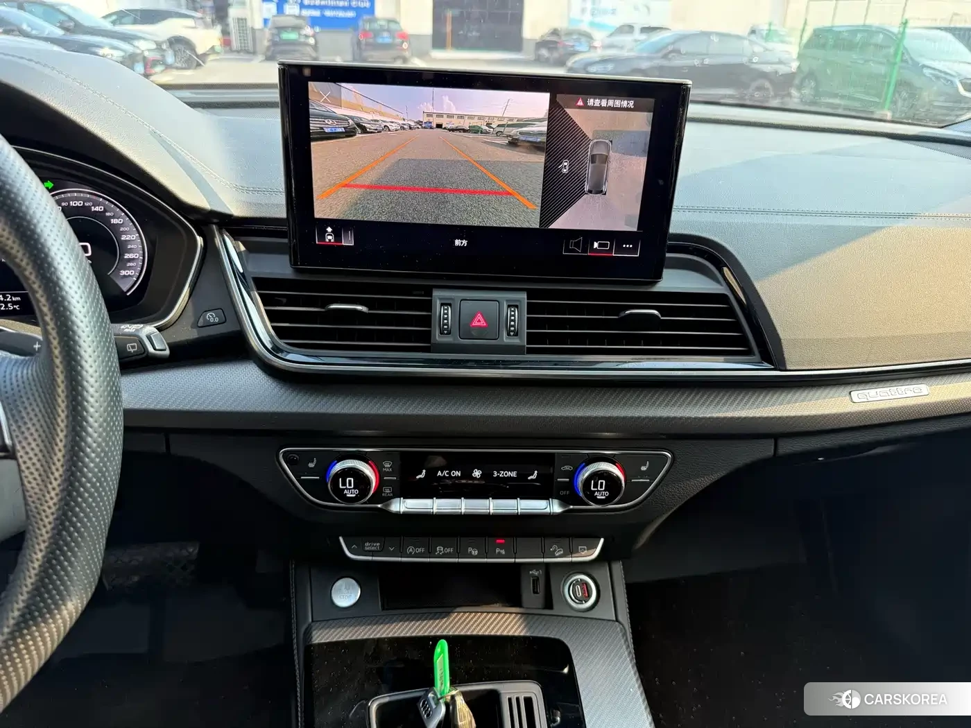 Audi Q5L id 4622778 из Китая 17