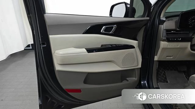 Kia Carnival 4th generation id 4490035 из Кореи 16
