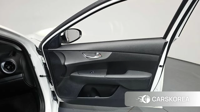Kia The New K3 2nd generation id 4303412 из Кореи 16