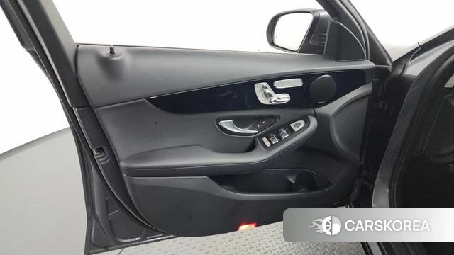 Mercedes-Benz C-Class W205 id 4435158 из Кореи 16