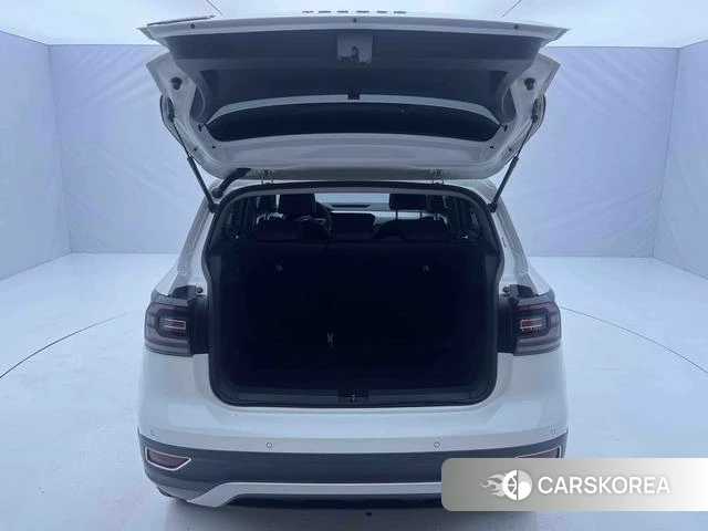 Volkswagen Exploring the shadow id 4256548 из Китая 16