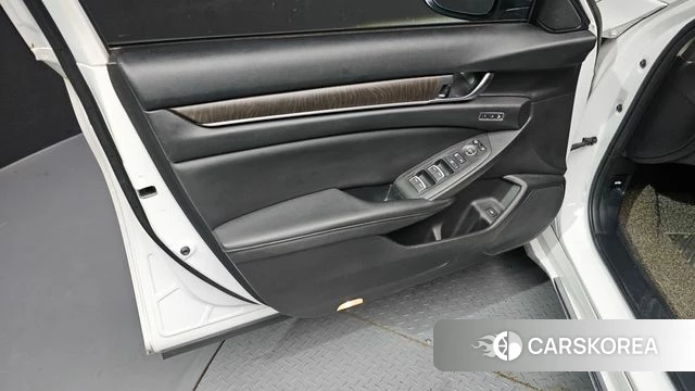 Honda Accord 10th Generation id 4508323 из Кореи 16