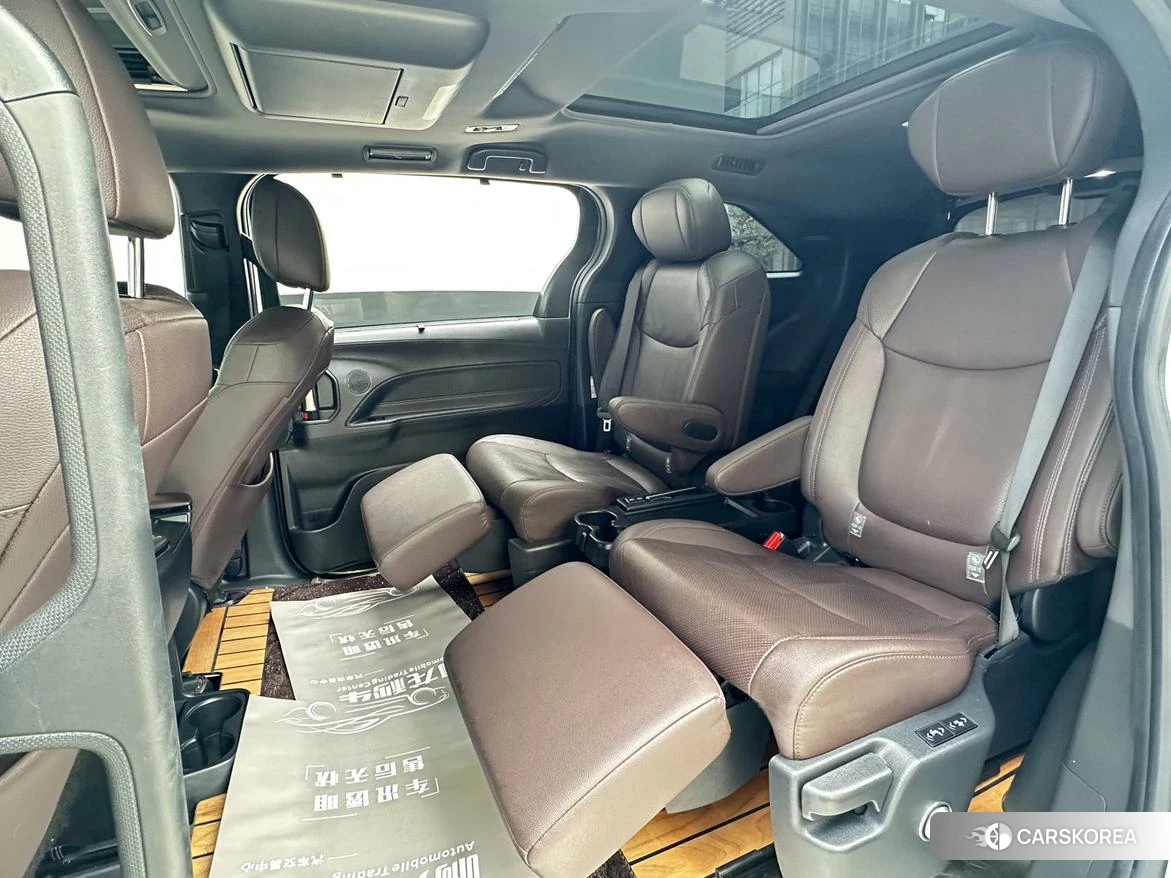 Toyota Saina id 4493066 из Китая 16