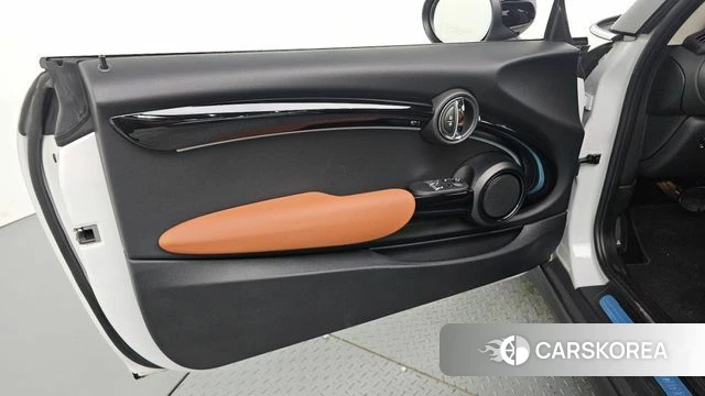 Mini Cooper S id 4682090 из Кореи 16