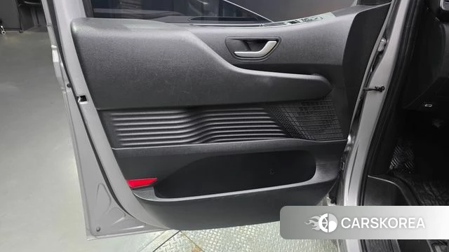 Hyundai Staria id 4376143 из Кореи 16