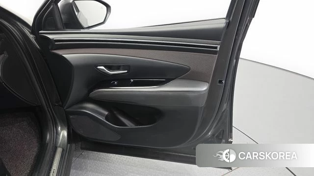 Hyundai Tucson (NX4) id 4573331 из Кореи 16