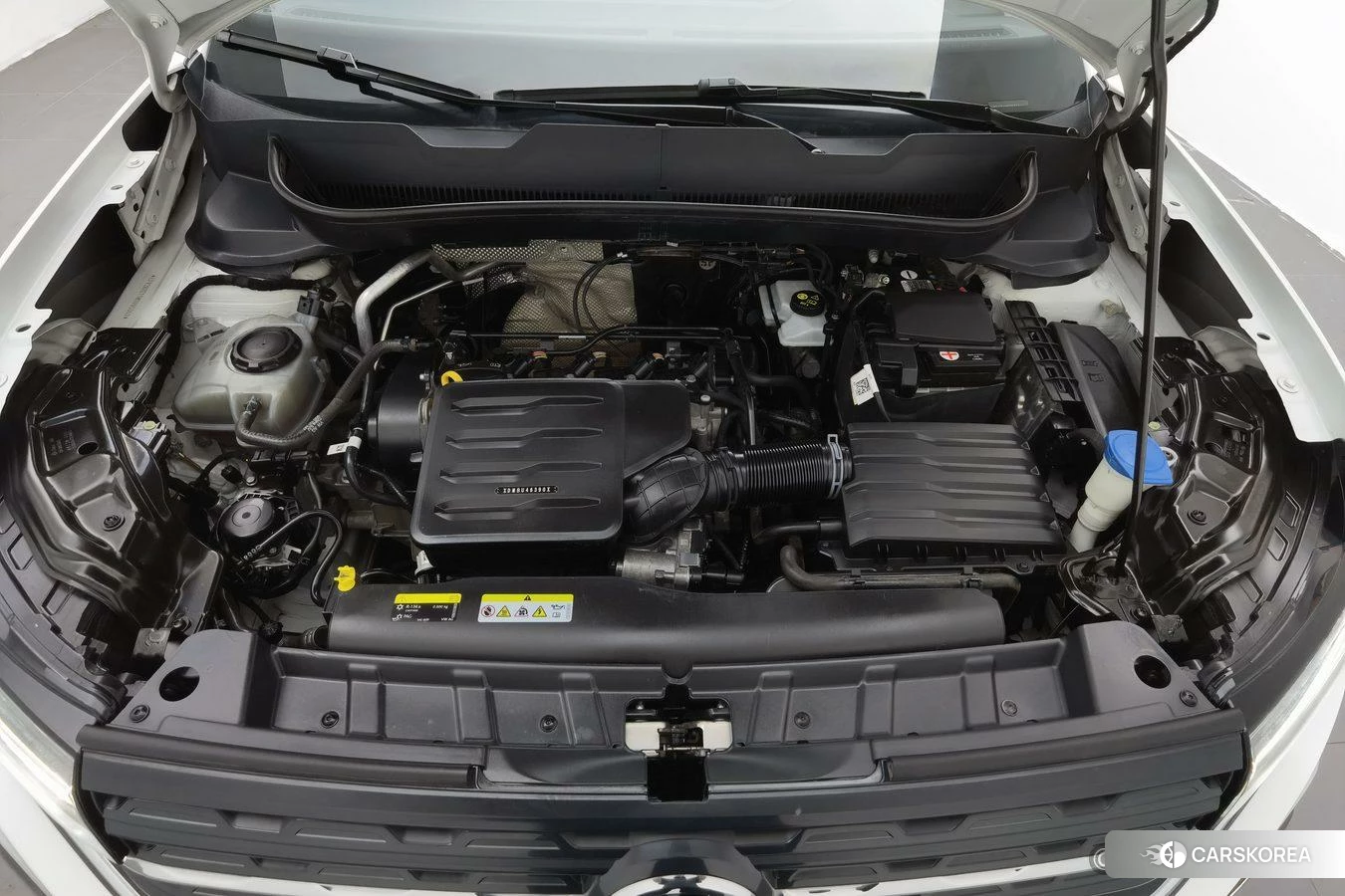 Volkswagen Exploring the shadow id 4420770 из Китая 16