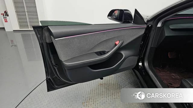 Tesla Model 3 id 4533031 из Кореи 16