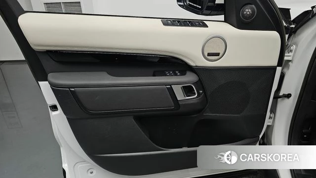 Land Rover Discovery 5 id 4768153 из Кореи 16