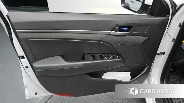 Hyundai Avante AD id 4351384 из Кореи 16