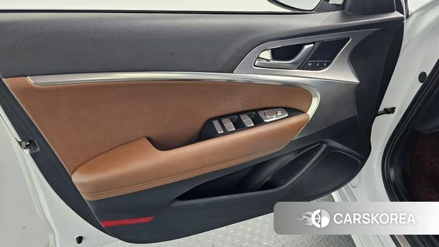 Genesis G70 id 4424677 из Кореи 16