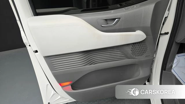 Hyundai Staria id 4185655 из Кореи 16