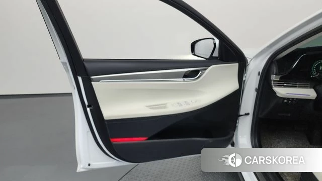 Hyundai The New Grandeur IG Hybrid id 4349958 из Кореи 16