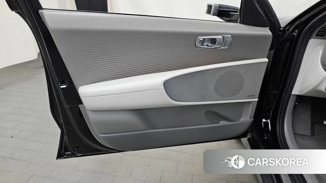 Hyundai Ionic 6 id 4905571 из Кореи 16