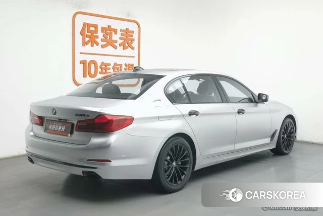 BMW 5 series PHEV id 4254215 из Китая 16