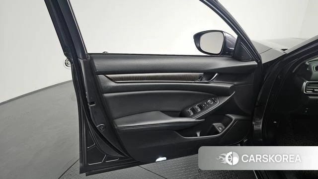 Honda Accord 10th Generation id 4197007 из Кореи 16